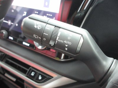 صورة مصغرة 41 لـ 2025 Lexus RX
