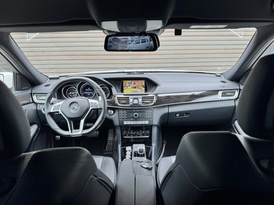صورة 10 لـ 2015 Mercedes-BENZ E-CLASS AMG