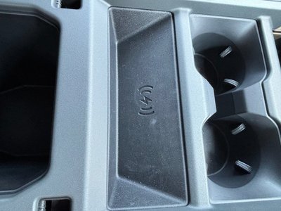2025 LAND Rover DEFENDER 缩略图 51