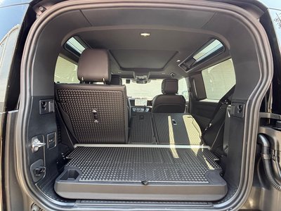 2025 LAND Rover DEFENDER 缩略图 107
