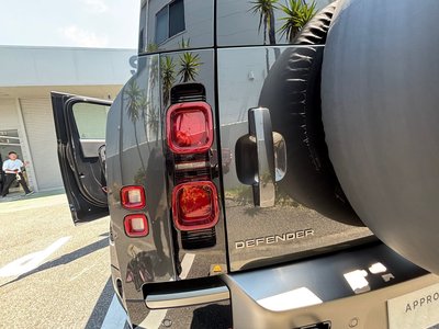 2025 LAND Rover DEFENDER 缩略图 121