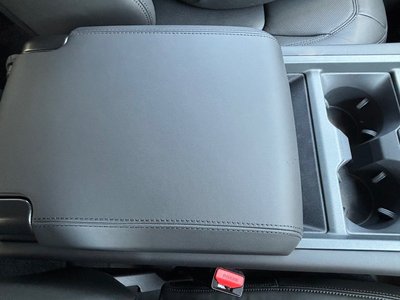 2025 LAND Rover DEFENDER 缩略图 43
