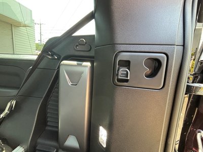2025 LAND Rover DEFENDER 缩略图 111
