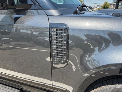 2025 LAND Rover DEFENDER 缩略图 130