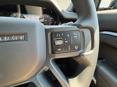 2025 LAND Rover DEFENDER 缩略图 35