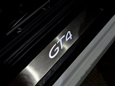 2016 Porsche CAYMAN 缩略图 36