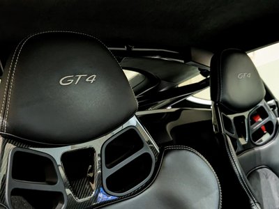2016 Porsche CAYMAN 缩略图 35