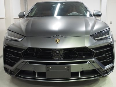 LAMBORGHINI URUS - 8