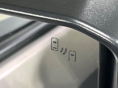 TOYOTA LAND CRUISER 250 - 7