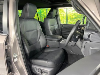 TOYOTA LAND CRUISER 250 - 8