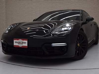 PORSCHE PANAMERA - 5