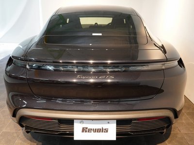 2023 Porsche TAYCAN 缩略图 17