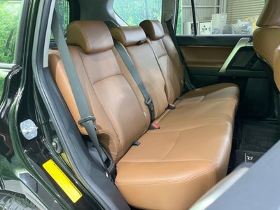 TOYOTA LAND CRUISER PRADO - 10