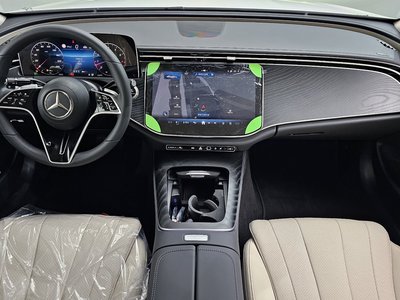 MERCEDES-BENZ E-CLASS - 5