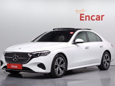 MERCEDES-BENZ E-CLASS - 1