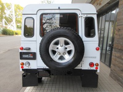 LAND ROVER DEFENDER - 3