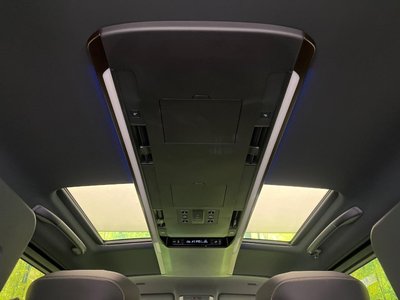 TOYOTA ALPHARD - 3
