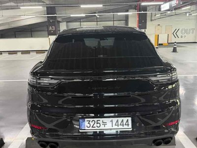 PORSCHE CAYENNE - 4