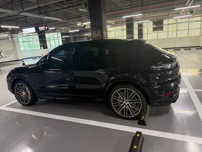 PORSCHE CAYENNE - 2