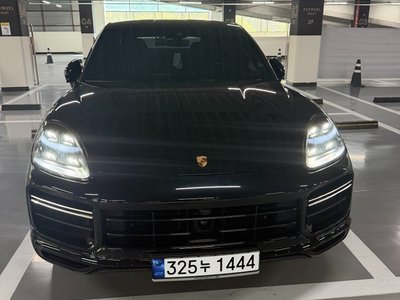 PORSCHE CAYENNE - 1