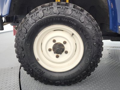 LAND ROVER DEFENDER - 6