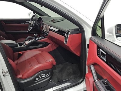 PORSCHE CAYENNE - 10