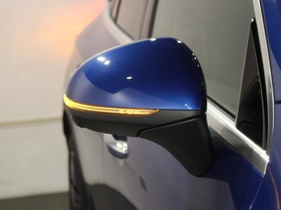 2025 Mercedes-BENZ GLC — миниатюра 13