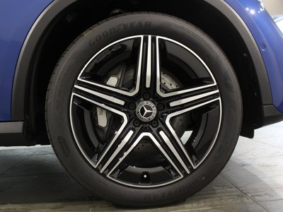 2025 Mercedes-BENZ GLC — миниатюра 15