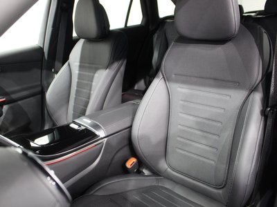 2025 Mercedes-BENZ GLC — миниатюра 57