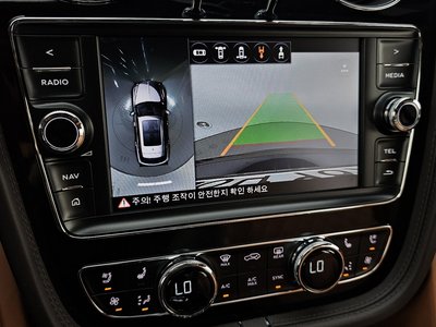 2018 Bentley BENTAYGA thumbnail 15