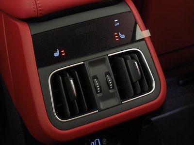 صورة مصغرة 43 لـ 2025 Maserati GRECALE