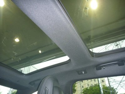 2025 Mercedes-BENZ E-CLASS 缩略图 17