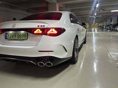 2025 Mercedes-BENZ E-CLASS 照片 8