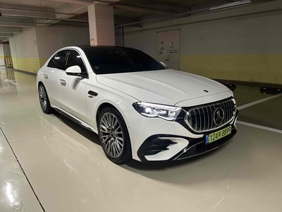 2025 Mercedes-BENZ E-CLASS 照片 1
