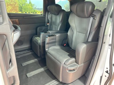 2024 Toyota ALPHARD — миниатюра 28