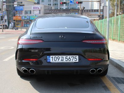 صورة 8 لـ 2023 Mercedes-BENZ GT AMG