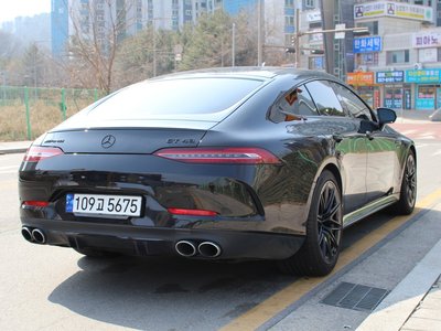صورة 5 لـ 2023 Mercedes-BENZ GT AMG