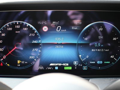 2023 Mercedes-BENZ GT AMG — миниатюра 18