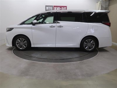 صورة 9 لـ 2023 Toyota ALPHARD