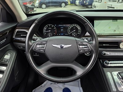 2020 Genesis G90 thumbnail 12
