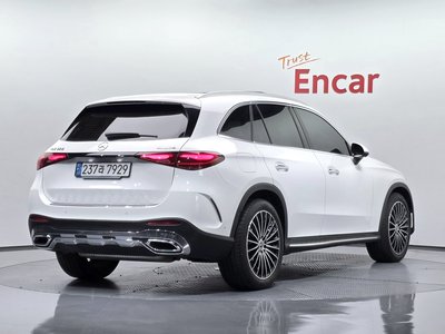 MERCEDES-BENZ GLC - 4