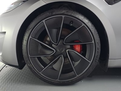 صورة 7 لـ 2024 Tesla MODEL 3