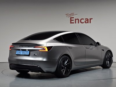 صورة 5 لـ 2024 Tesla MODEL 3