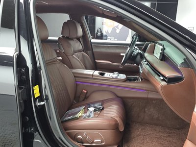 2022 Genesis G90 (RS4) thumbnail 17
