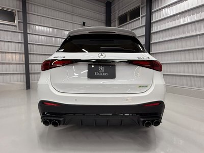 MERCEDES-BENZ GLC AMG - 8