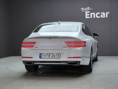 2022 Genesis G80 (RG3) photo 3
