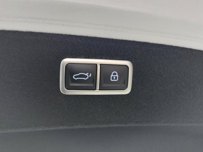 2022 Genesis G80 (RG3) thumbnail 24