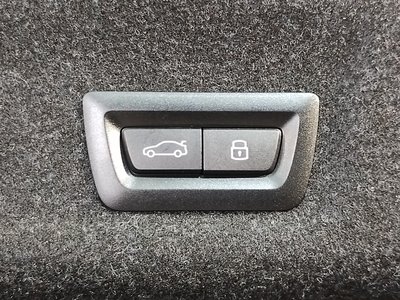 صورة مصغرة 32 لـ 2024 BMW M3 SEDAN