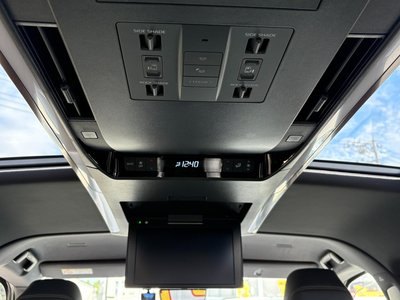 صورة مصغرة 47 لـ 2023 Toyota VELLFIRE