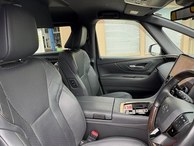صورة مصغرة 18 لـ 2023 Toyota VELLFIRE